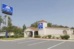 712 INN - Image 4