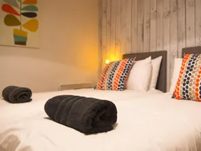 Lancaster City Apartment - Image 2