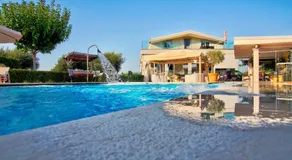 The Love Villa - Image 5