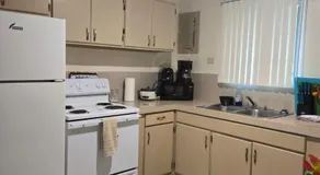 2Bed1Bath - Central Island Haven - Image 2