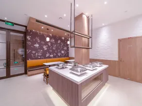Hanting Premium Hotel Youjia Wuhan Etouwan Metro Station - Image 3