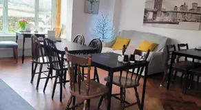 Meadow Rise Guest House - Image 2