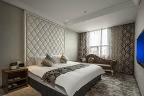 Nanjing Grand Dajiao Hotel - Image 4