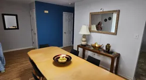 Williamsburg Executive Rooms near Busch Gardens - Image 5