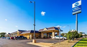 Best Western Northgate Inn - Image 2