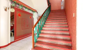 RedDoorz Plus @ Chinatown Binondo - Image 3