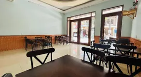 Majestic Hostel - Tour & Motorbike Rental - Image 3