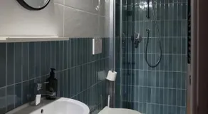 Aurora Rooms - Image 2
