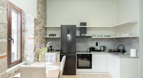 MONOPATI HOUSE - Image 3