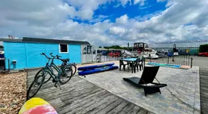 Island Sleeping - Image 5