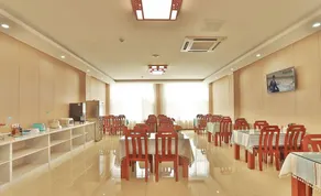 GreenTree Inn (Shaohai Park Store, Kewan Street, Jiaozhou) - Image 2