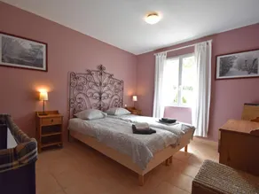 Comfortable villa with jacuzzi - Image 4
