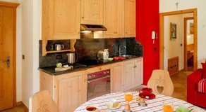 Art Apartments Casa Lapis - Image 4