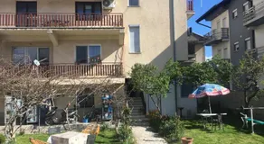 Ground floor park apartment motorcycles and bike frendly - Image 2