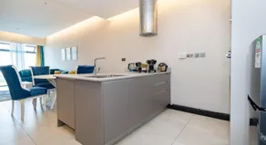 Lux Suites Le marc Luxury Apartments - Image 3