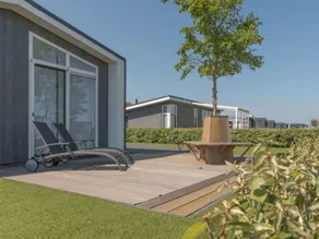 Beautiful Holiday Home With A c in a Holiday Park - Image 4