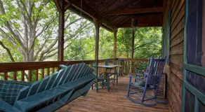 Mountain Springs Cabins - Image 5