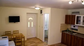 CSONGRÁDI VENDÉGVÁRÓ Apartmanok, Szarka ház - Image 3