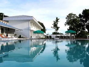 Toba Beach Hotel - Image 3