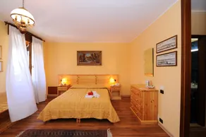 Hotel Siros - Image 2