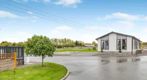 2 Bed in Evesham oc-f33689 - Image 4