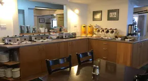 The Lions Lair Lodge - Image 3