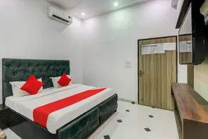 Hotel O Rudra Hotel - Image 2