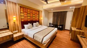 Gracious Residency Stay Huaz Khas New Delhi - Coupe Friendly - Image 2