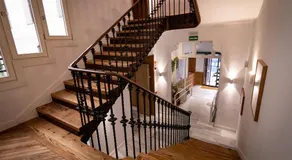 Plaza Mayor Suites & Apartments - Image 5