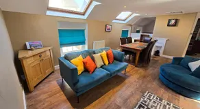 Longden Court Mews - Image 2