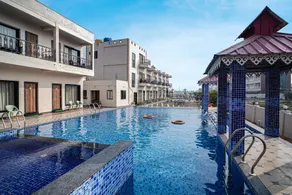 JAS LUXURY RESORT - Image 3