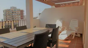 Mágnifico ático a escasos 100 metros de la playa! - Image 4