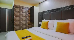 Golden Stay BKC - Image 2