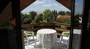 Vöröskő apartmanház - Image 3
