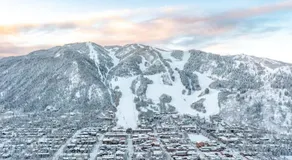 New Luxurious 4BR w Central AC in Aspen's Core - Image 5