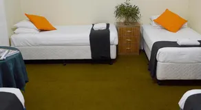 Shamrock Hotel Motel Temora - Image 2