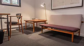 House of Finn Juhl Hakuba - Image 5