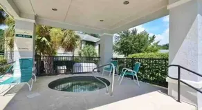 The Botanical Retreat, King Comfort & Poolside Peace - Image 5