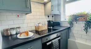 Modern 1 bedroom house - Image 4