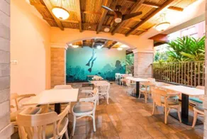 Good Stay Pool view stylish Studio Apartment,6km from Airport, 307 - Image 3