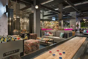 Moxy Chicago Downtown - Image 2