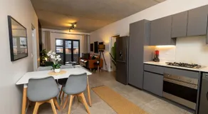 Luxury 2-Bed Ground Floor - Image 2