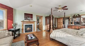 Mountain View Mansion - Image 2