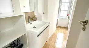 Large Elegant Duplex - 5 BR - City Center - AC - Image 4