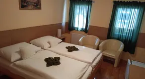 Zöldsziget Menedék, Rendezvény-és pihenőház - Image 2