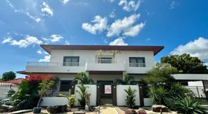 Beach Villa Pool Jacuzzi BBQ - Image 3