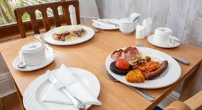 Ashdale Guest House - Image 4