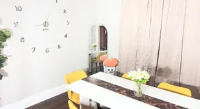 Beautiful and Comfy Home near Strong Memorial Hospital-king sized bed - Image 4