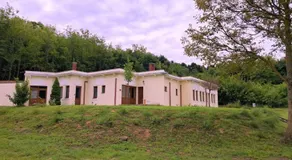 Elephant guesthouse - Image 3