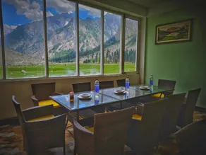 James hotel - Image 2